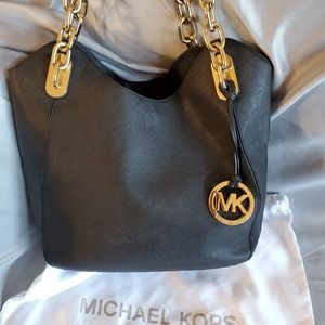 Michael kors chain tote
